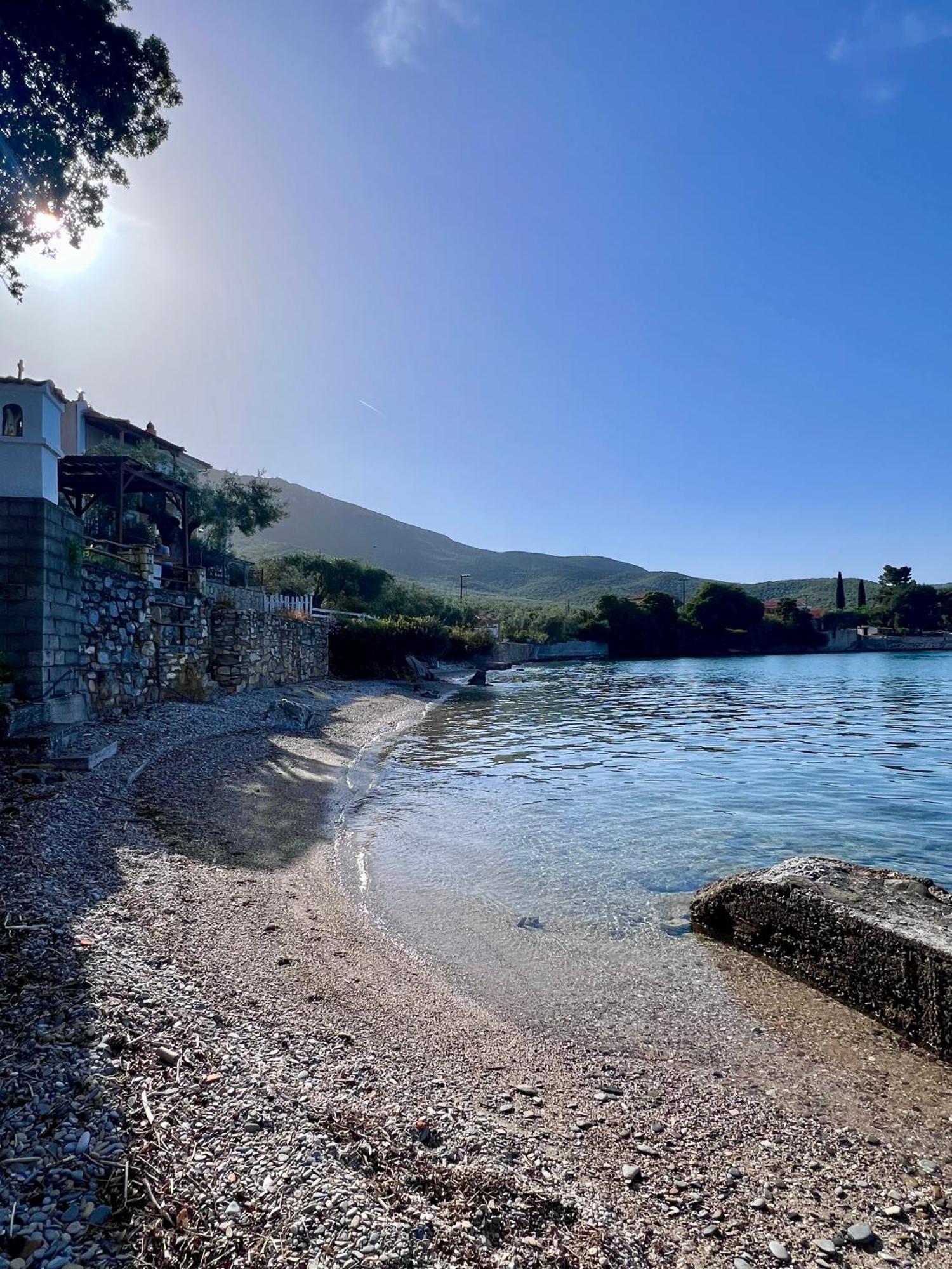 Villas Nies Sourpi Екстериор снимка
