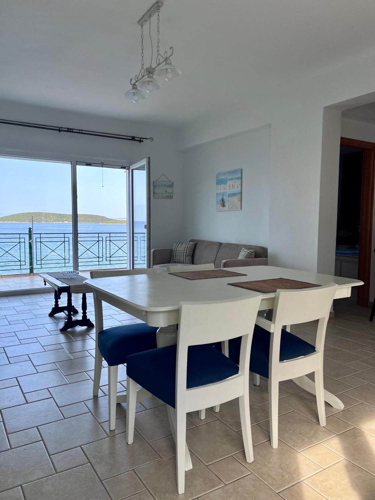 Villas Nies Sourpi Екстериор снимка